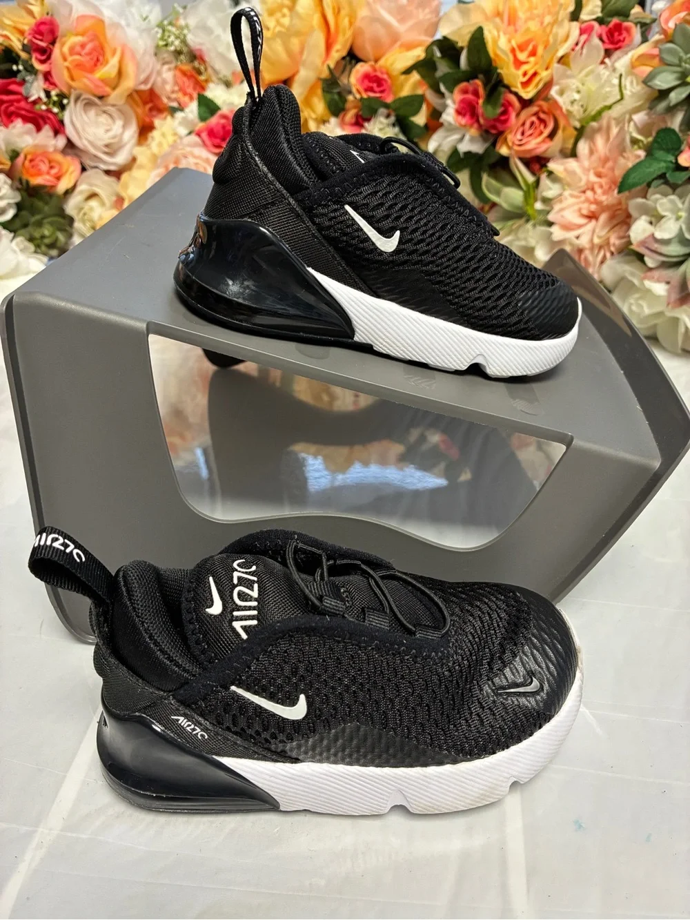 Nike Kids Black and White Air270 Slip-On Sneakers